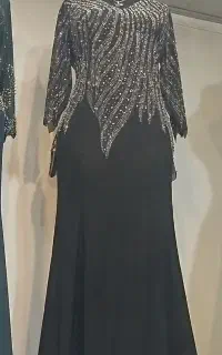 یک عدد لباس مجلسی سایز42تا44