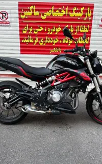 موتور بنلی ۳۰۰با۱۴۰۲باکارکرد۲هزار بدون توضیح