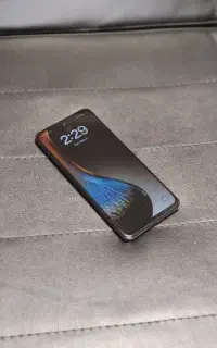 ریلمی c75