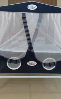 تخت،گهواره و ساک حمل نوزاد