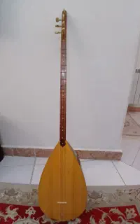 ساز دیوان(باغلاما) دسته بلند همراه دو دست سیم