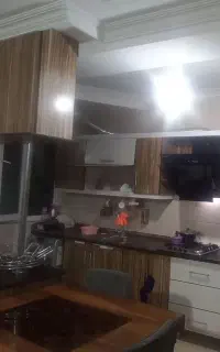 کابینت کارکرده سالم همراه هود گاز وسینک