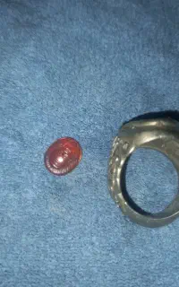 انگشترموکلدار،وسنگ برجسته عقیق یمنی،تسبیح سنگی اصل