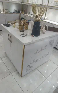 میز و کابینت مغازه