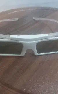عینک 3بعدی