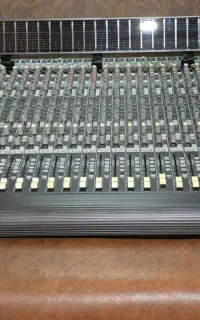 میز میکسر mackie استودیو به همراه tascam