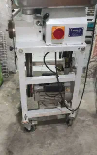 فرغذا وساندویچی وچرخ گوشت صنعتی