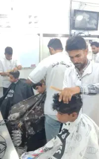 آموزشگاه آرایشگری مردانه هنرمند