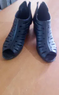 کفش زنانه شیک و نو