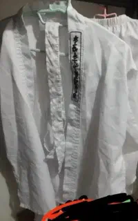 لباس کاراته و ژیمناستیک و ورزشی