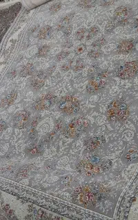 یک جفت فرش ۶ متری نو ۷۰۰ شانه تمام نخ با شرایط چک