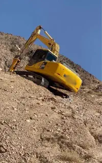 بیل مکانیکی کوماتسو220