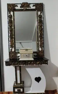 آینه  و شمعدان