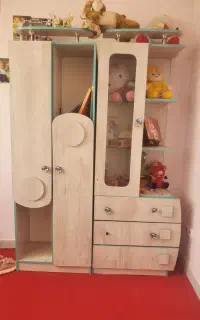 تخت و کمد