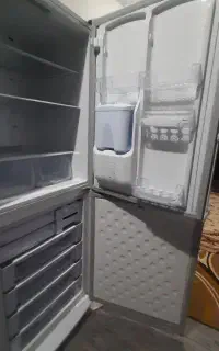 فروش یخچال فریزربدون برفک گرند