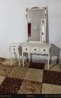 میز آرایشی درحد نو