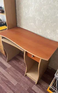 میز کامپیوتر و تحریر
