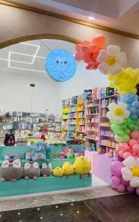 دکور MDF مغازه فانتزی با رنگ پاستیلی