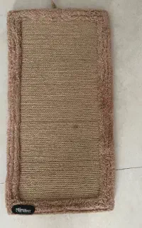 اسکرچر گربه