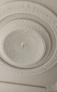 شاگرد گچ کار میخام مرتب و منظم بیاد