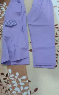 مانتو و شلوار مدارس بچه گانه.