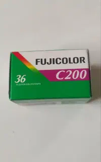 فیلم نگاتیو عکاسی رنگی FUJIFILM C200
