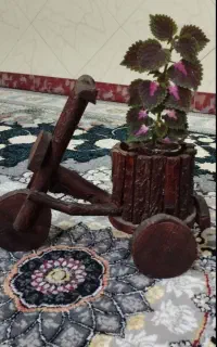 گلدان چوبی بسیار زیبا