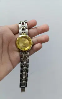 ساعت مچی ژاپنی کوارتز