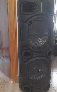 باند مدل  ZQS12208   در حد نو