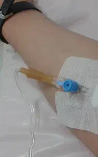 خدمات پزشکی و پرستاری و تزریقات در منزل سریع مطمئن