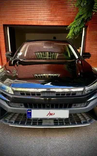 بی رنگ بسیار تمیز