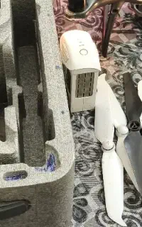 ملخ و پره شارژر ریموت هاب کیف اسفنجی