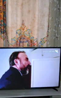 تلویزیون سامسونگ صفحه شکسته