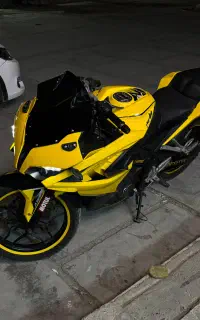 باجاج ار اس ۲۰۰