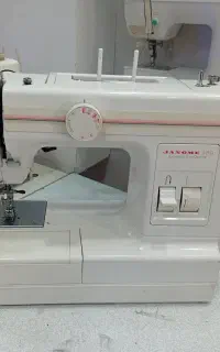 چرخ خیاطی ژانومه نیوهم