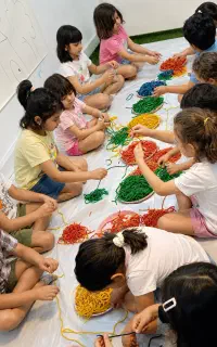 پذیرش کودکان ۳ تا ۶ ساله از ساعت ۷ صبح تا ۷ شب