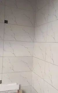 استاد کار کاشی و سرامیک کف و بدنه