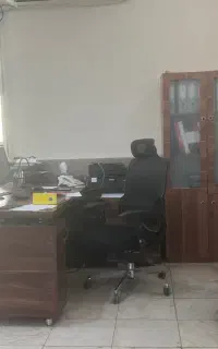 منشی خانم