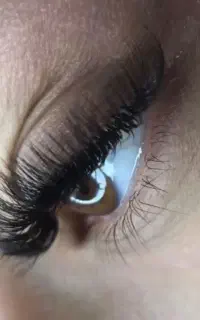 اخدمات کاشت و اکستنشن مژه در اسلامشهر شهرک واوان