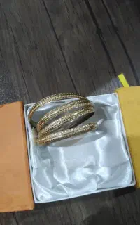 النگو‌۴‌عدد