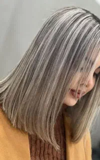 ارائه کلیه‌ی خدمات آرایش وزیبایی