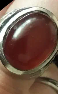 انگشتر مردانه عقیق اصل قدیمی و۴عددسنگه اصل