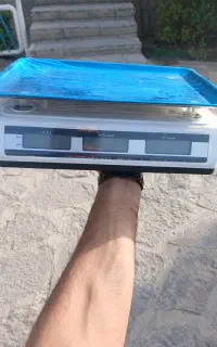 ترازو دیجیتال  درحد نو .۶ ماه استفاده  شده