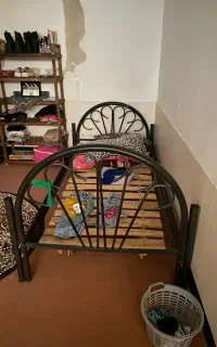 تخت فرفوژه