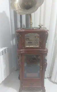گرامافون والتر .کاملا نو