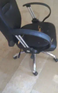 صندلی چرخ دار اداری