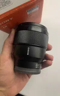 لنز سونی sony 85 f 1.8