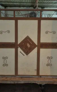 فروش درب حیاط کاملا سالم