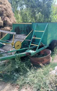گندم دروکن پشت تراکتور