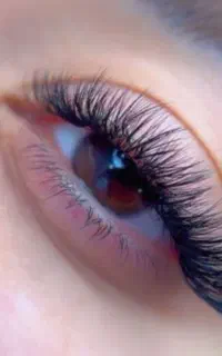آموزش و خدمات اکستنشن مژه
